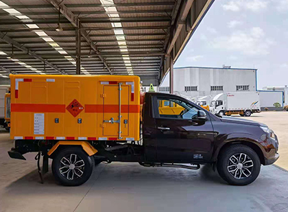 上虞爆破器材运输车