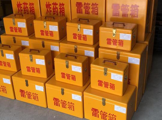 上虞玻璃钢雷管箱的使用寿命一般是多少？